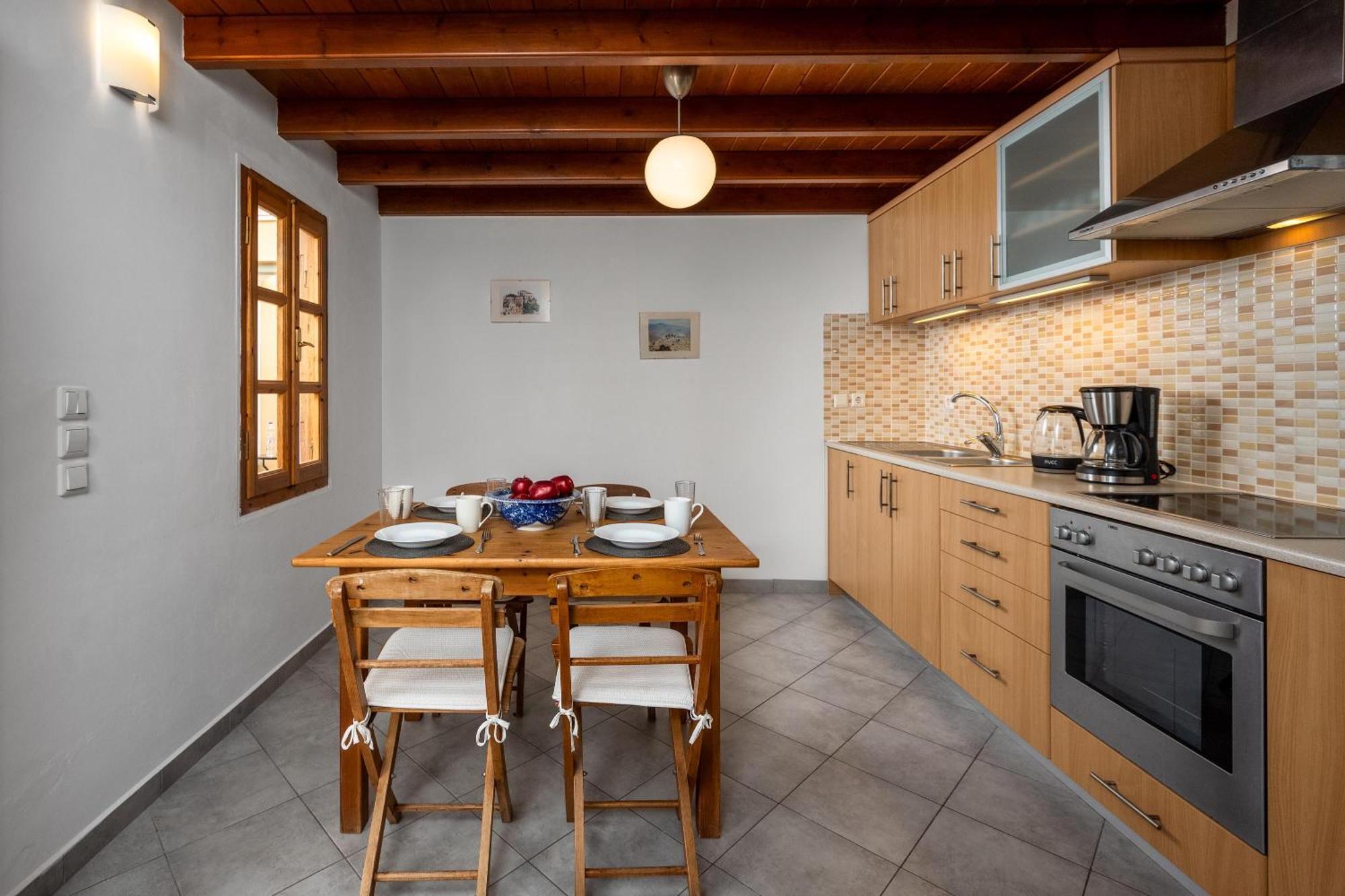 Over The Sea Apartments Đảo Sými Ngoại thất bức ảnh